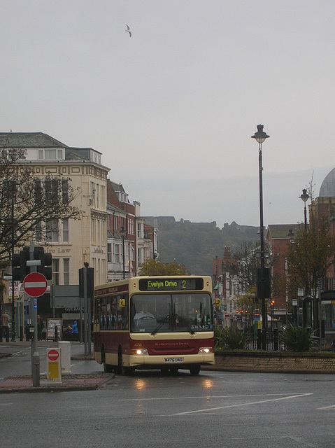 East Yorkshire (Scarborough & District) 476 (W476 UAG) in Scarborough - 10 Nov 2012 (DSCN9333) East Yorkshire (Scarborough & District) 476 (W476 UAG) in Scarborough - 10 Nov 2012 (DSCN9333)