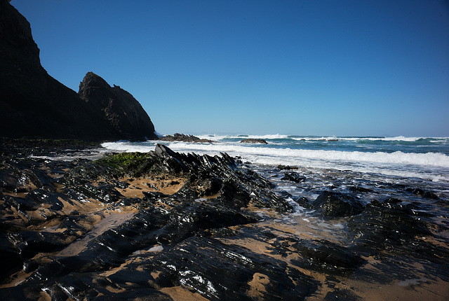 Praia de Vale dos Homens