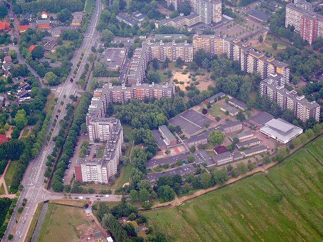 Kirchdorf-Süd und Schule Stübenhofer Weg am 03.07.2005