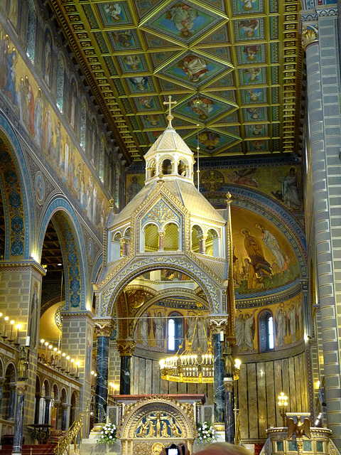 Pecs- Cathedral of Saints Peter and Paul- Interior