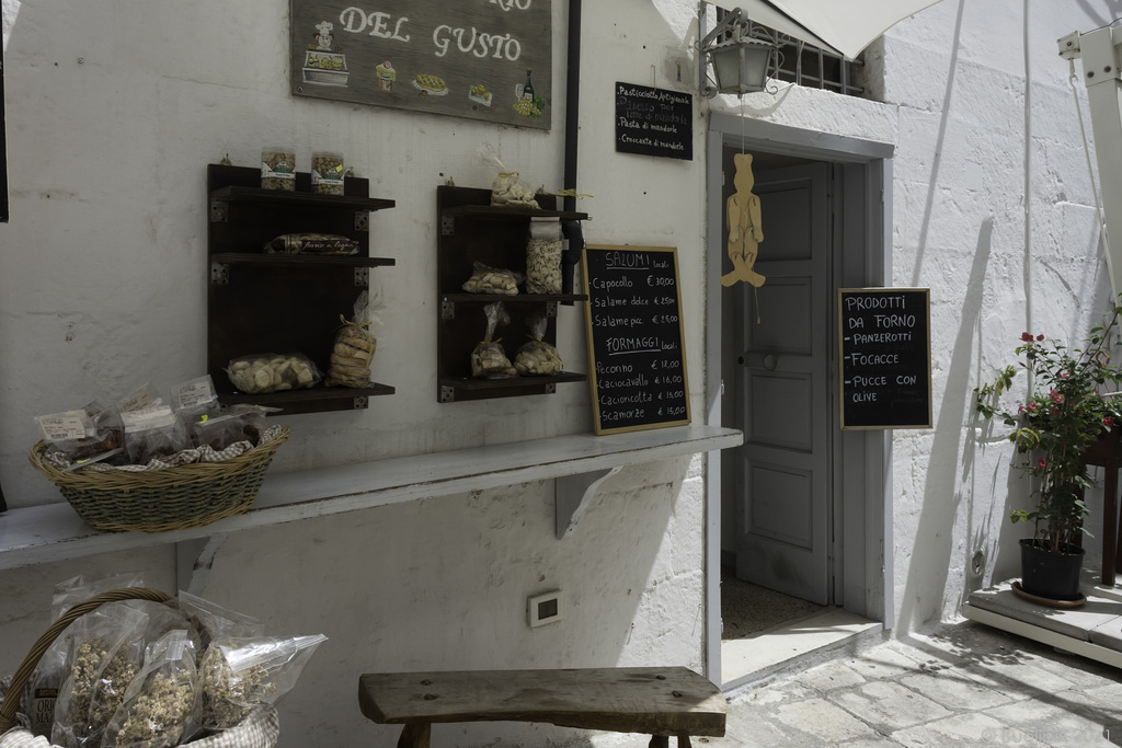 unterwegs in Ostuni (© Buelipix)