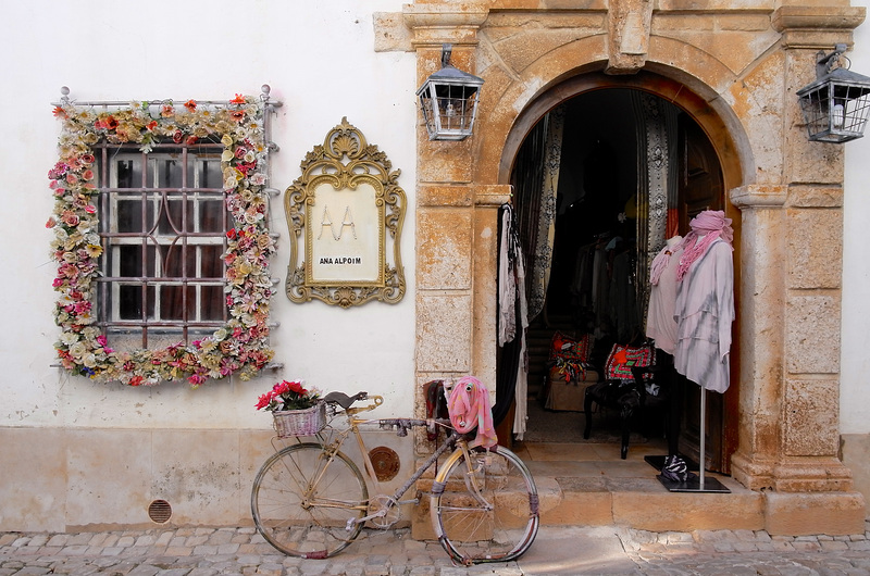 Óbidos - fashion in the Old Town