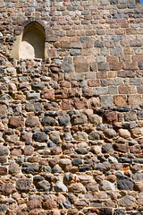 Feldsteinmauer mit Zeitsprung