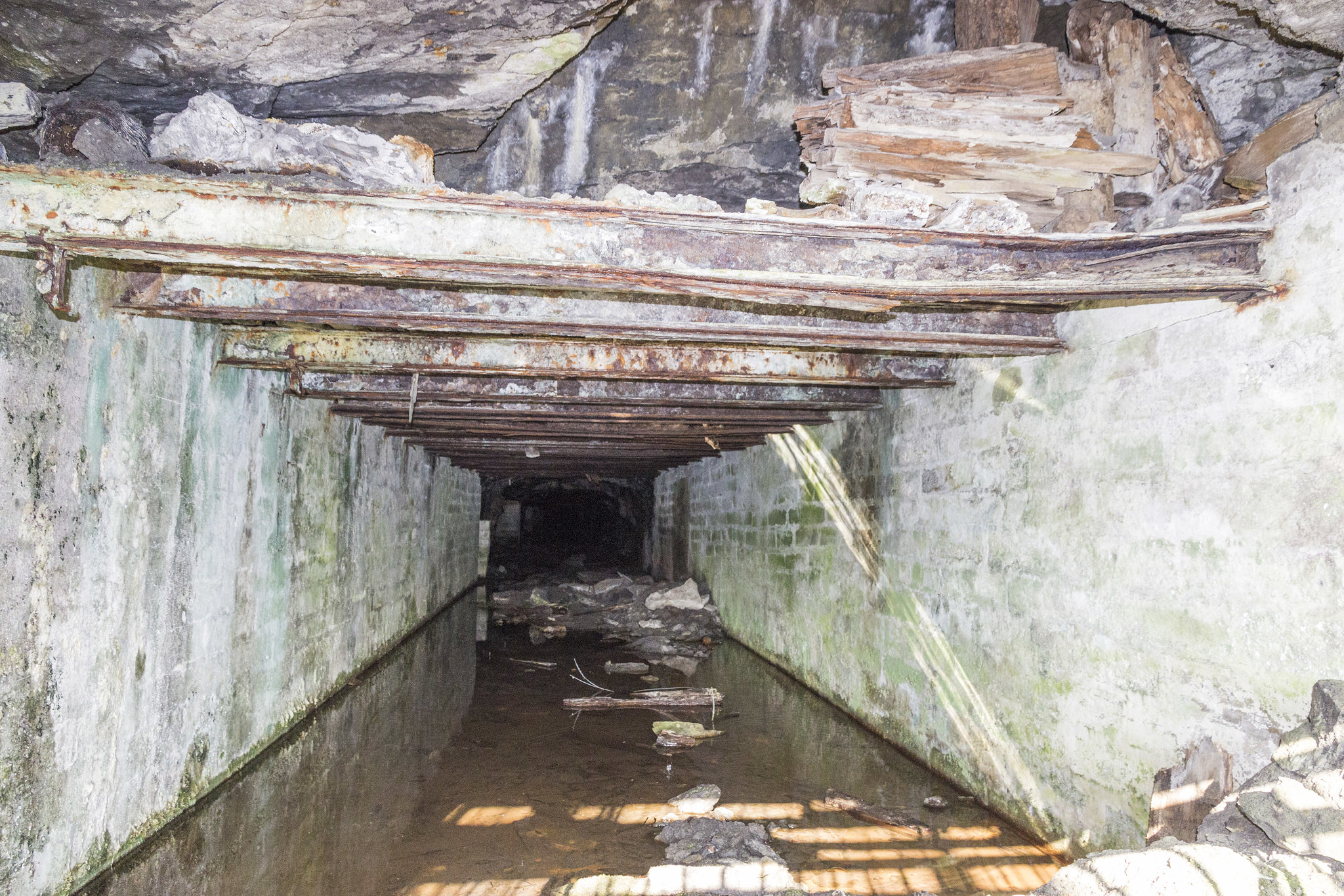 Raasay: No.1 Ironstone Mine adit entrance (intake) 3
