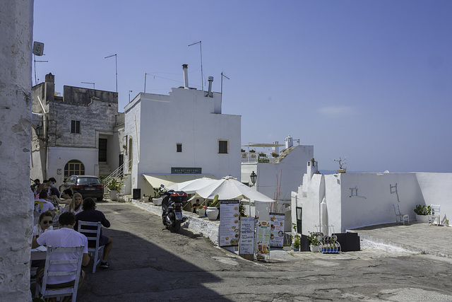 unterwegs in Ostuni (© Buelipix)