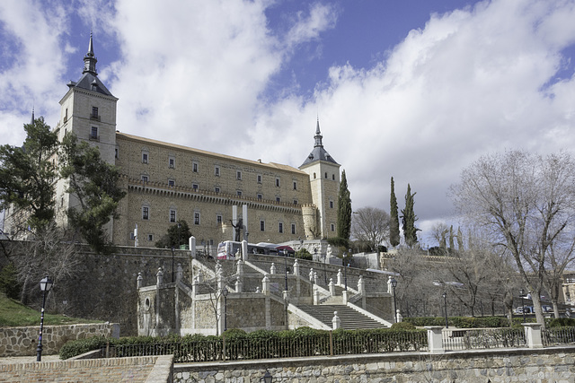El Alcázar de Toledo (© Buelipix)