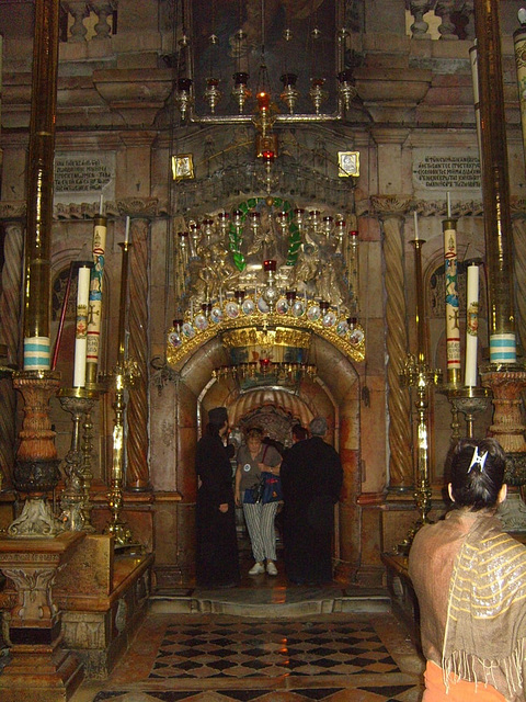 Jérusalem : entrée du tombeau du Christ