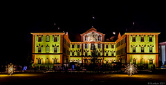 pls. view on black background → Schloss Mainau ... Christmas Garden @ Insel Mainau (Konstanz-Bodensee) (© Buelipix)