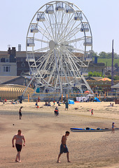 EOS 90D Peter Harriman 13 45 34 06259 weymouthObservationWheel dpp