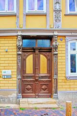 Uelzen, Haustür in der Achterstraße