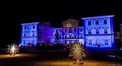 pls. view on black background → Schloss Mainau ... Christmas Garden @ Insel Mainau (Konstanz-Bodensee) (© Buelipix)