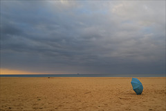 Monte Gordo, Daybreak in Paradise