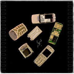 Nokia 5100 Disassembled.