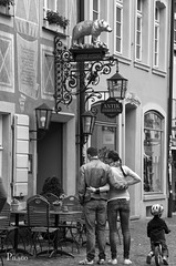 Freiburg's Street life · Hotel Zum roten Bären
