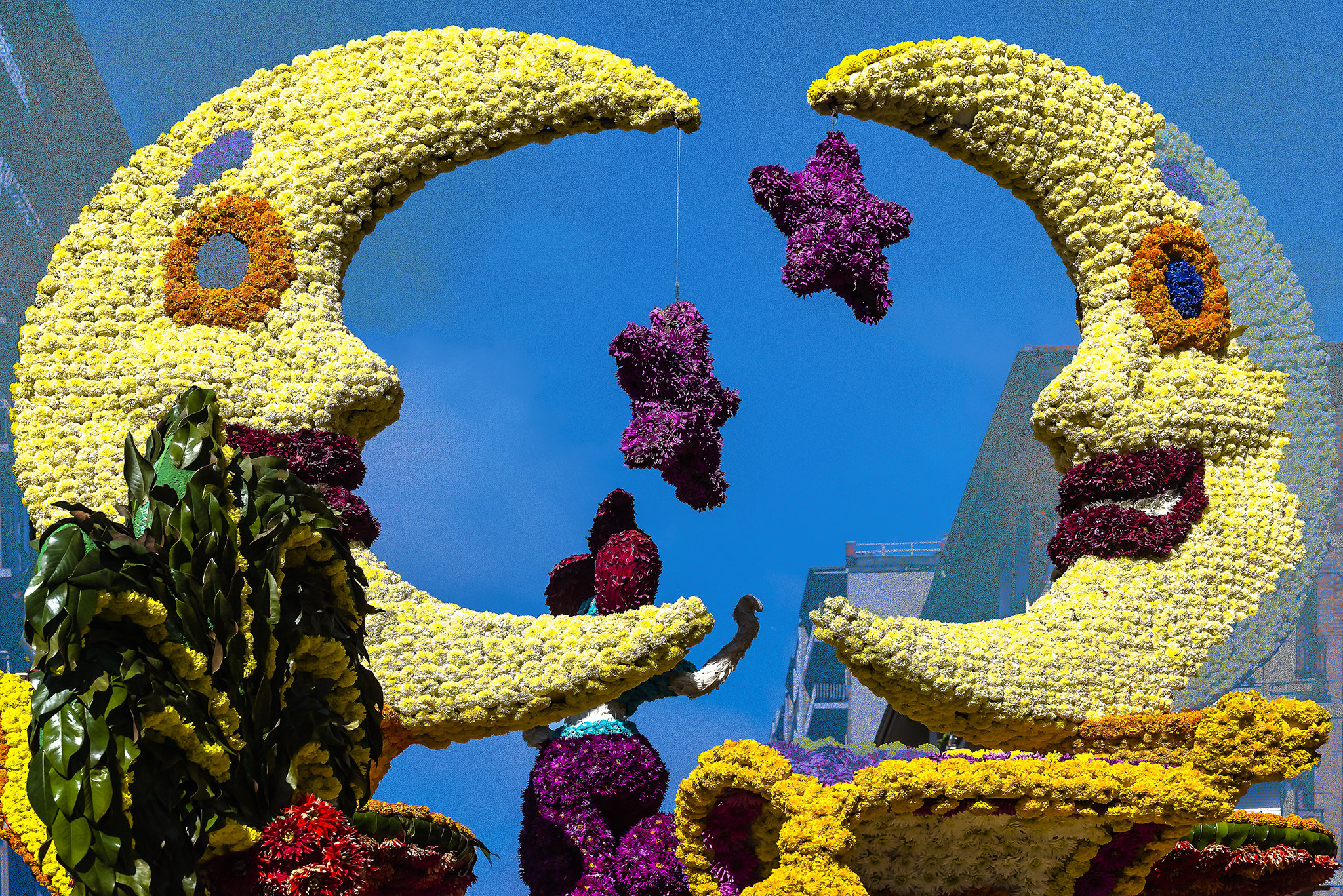 carroza en la batalla de flores de Laredo/15