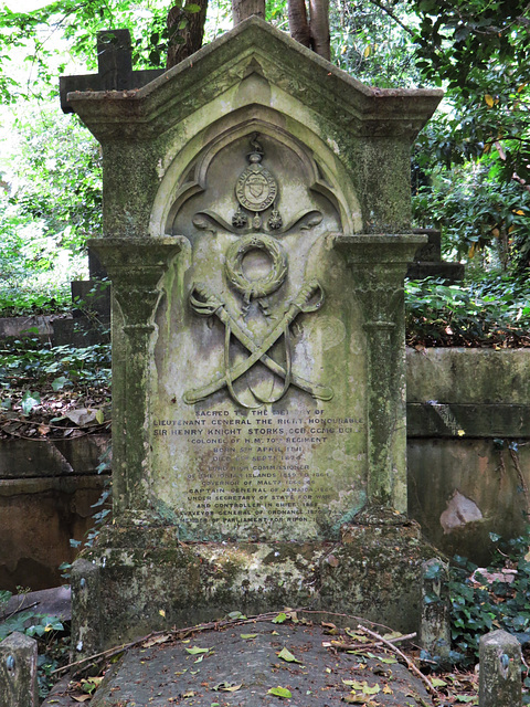 highgate west cemetery, london