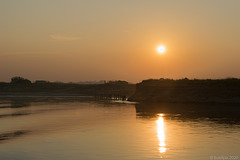 ein Tag auf dem Irrawaddy _ morgens bei Mandalay (© Buelipix)