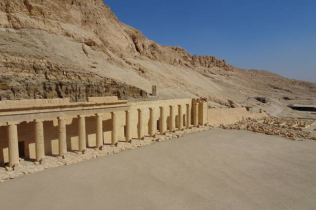 Mortuary Temple Of Hatshepsut