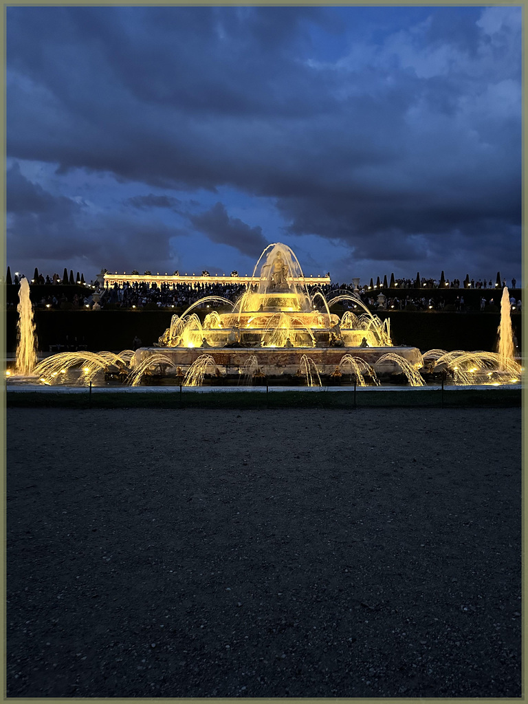 FONTAINE DE VERSAILLES