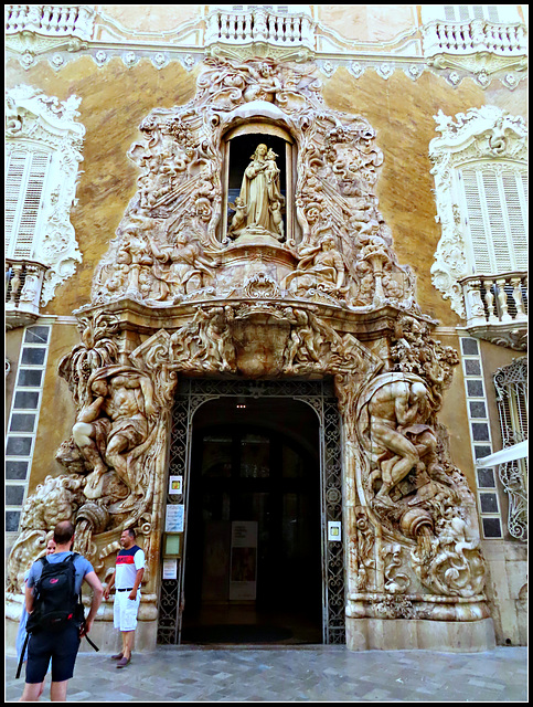 Valencia: Palacio del Marqués de Dos aguas, 3