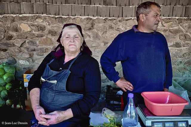 Un air austère qui cache une belle personnalité Un air austère qui cache une belle personnalité
