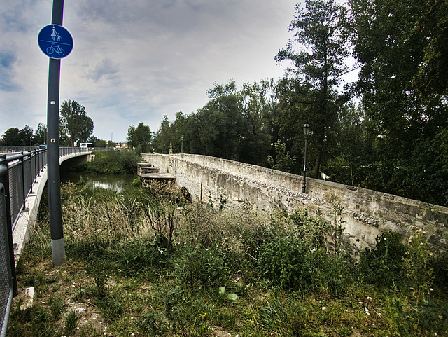 Alte und neue Aischbrücke Alte und neue Aischbrücke