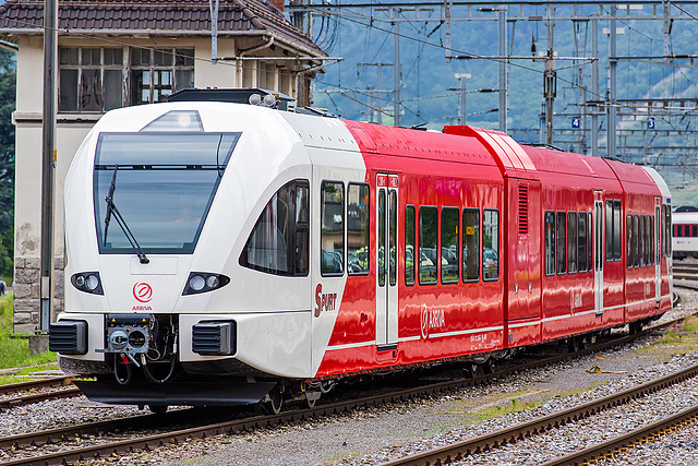 120705 NL-Arriva Martigny E