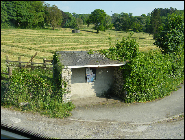 Levens bus shelter