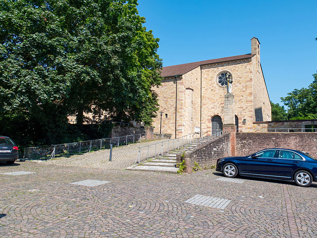 Kurz vor dem Adenauer-Park