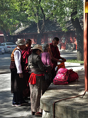 Tibetan pilgrims, Lama Temple