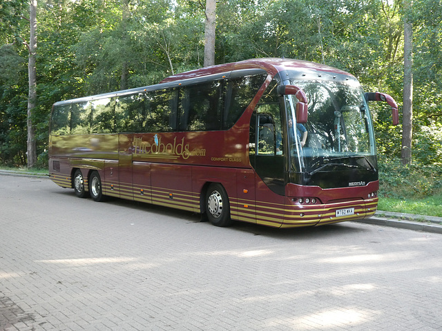 Theobold’s Coaches MT60 WKA at the Barton Mills Picnic Area - 14 Aug 2021 (P1090500) Theobold’s Coaches MT60 WKA at the Barton Mills Picnic Area - 14 Aug 2021 (P1090500)