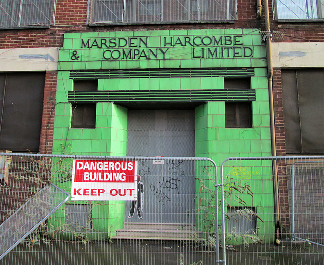 Marsden Harcombe & Co. - Tiled entrance.