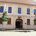 "Alte Posthalterei" mit dem Museum der Stadt. Durchgang zwischen Gartenschau und der Hallenschau in der Kirche.