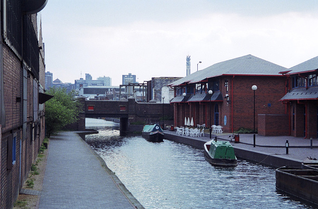 Birmingham and Fazeley Canal (Scan from the 1980s), near Rocky Lane Bridge