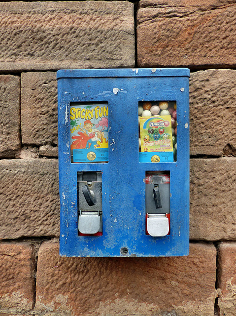 Todenhausen - Gumball Machine