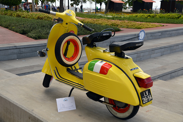 Vespa 125 GTR