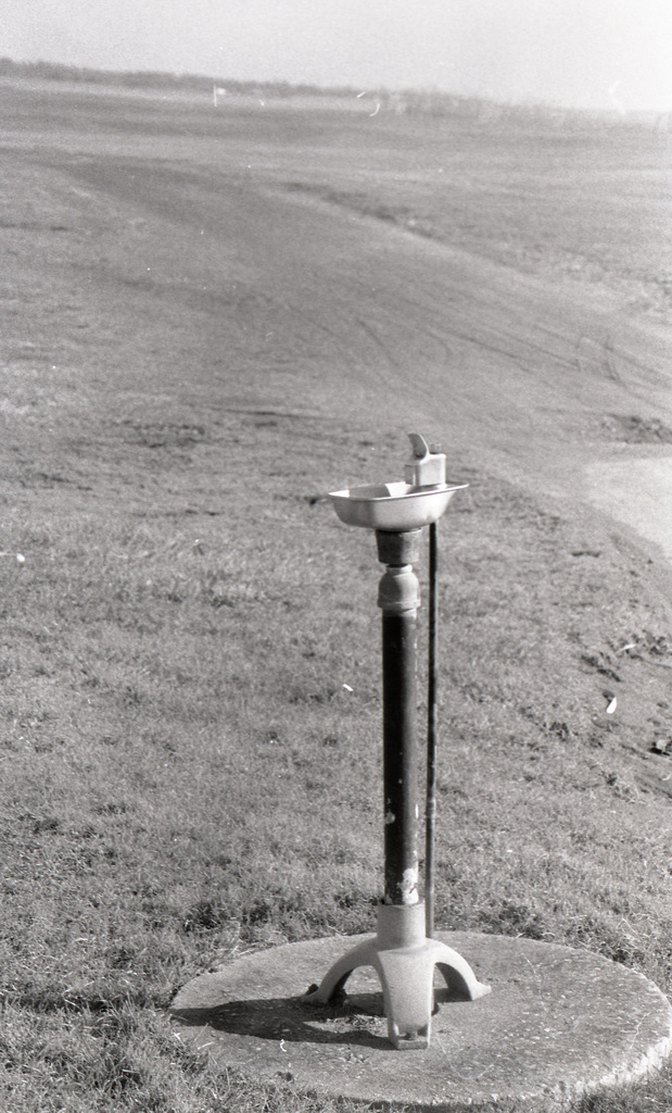 Drinking fountain