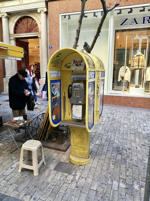 Athens 2020 – Public telephone
