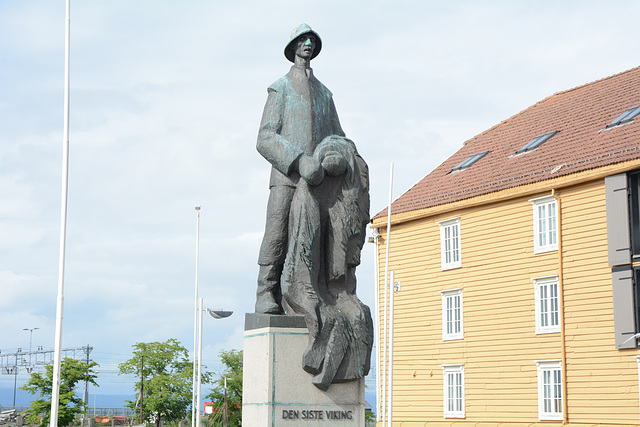Norway, Sculpture of Den Siste Viking in the Port of Trondheim