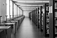 Uni-Bibliothek, Bücherregale