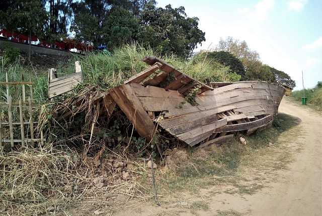 Épave cambodgienne / Cambodian wreck