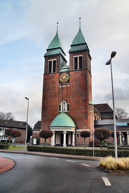 Herz-Jesu-Kirche (Gladbeck-Zweckel) / 24.12.2022