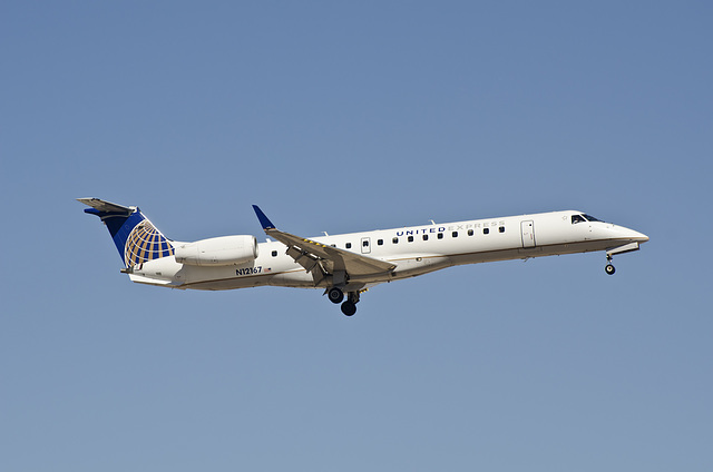 United Airlines Embraer EMB-145 N12167