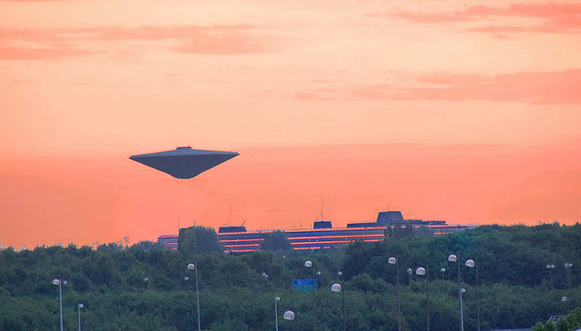 Réveil bizarre à l'hôtel à Roissy