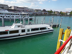 Farbtupfer im Hafen Romanshorn