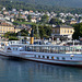 Dampfschiff Neuchâtel im Hafen Neuenburg