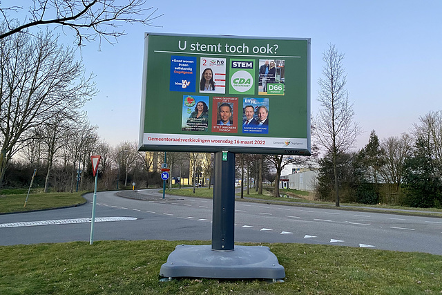 Local election posters for Oegstgeest