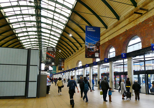 The Paragon Interchange, Hull - 2 May 2019 (P1010170) The Paragon Interchange, Hull - 2 May 2019 (P1010170)