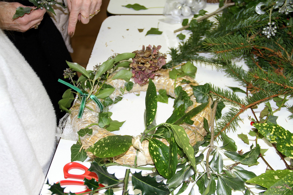 Atelier couronne de Noël au FRB 2021