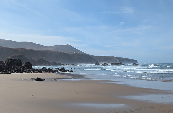 Plage sauvage sur la route R104.